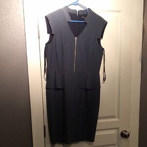 Elegant Gray Sleeveless Dress